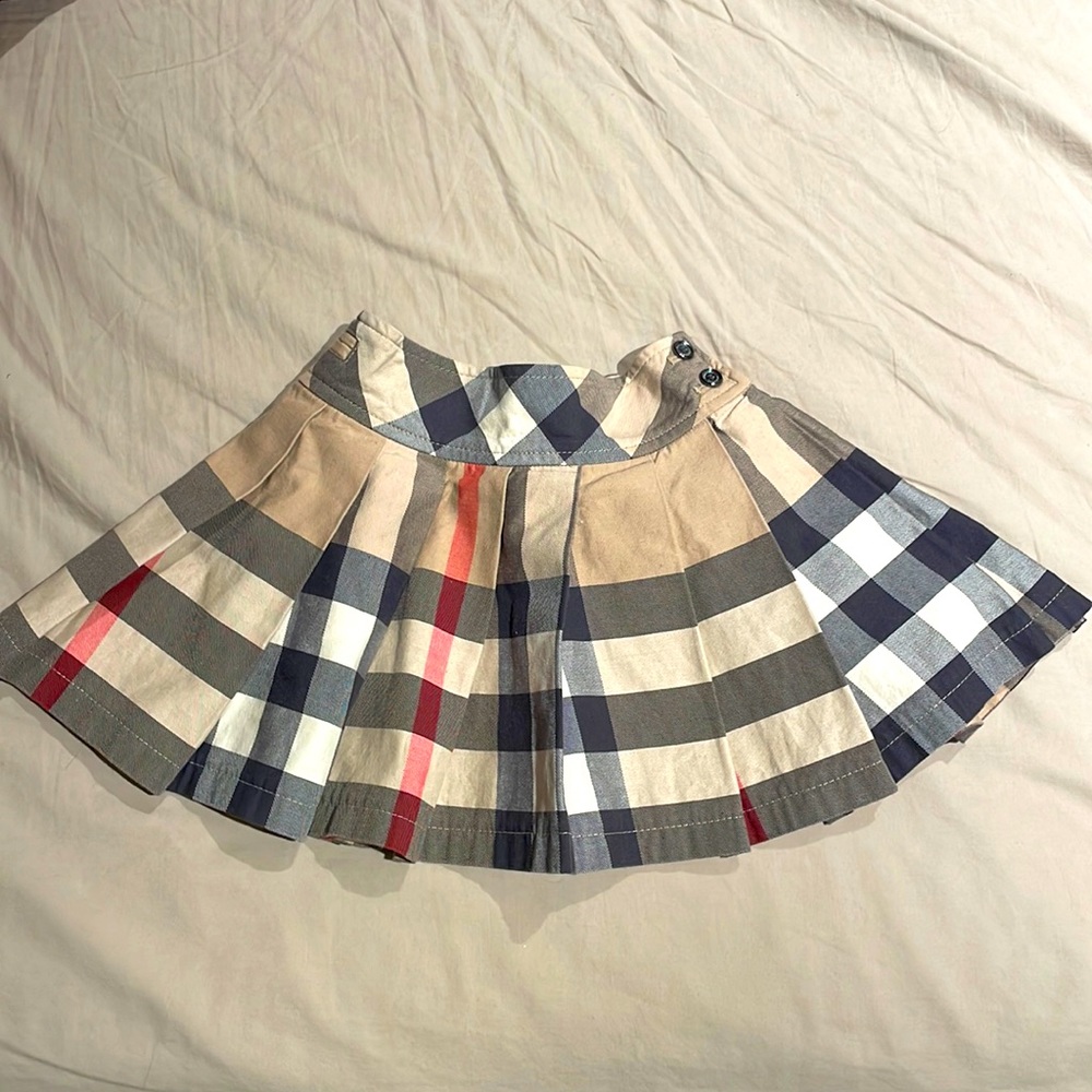 Like New Burberry 3T Skirt